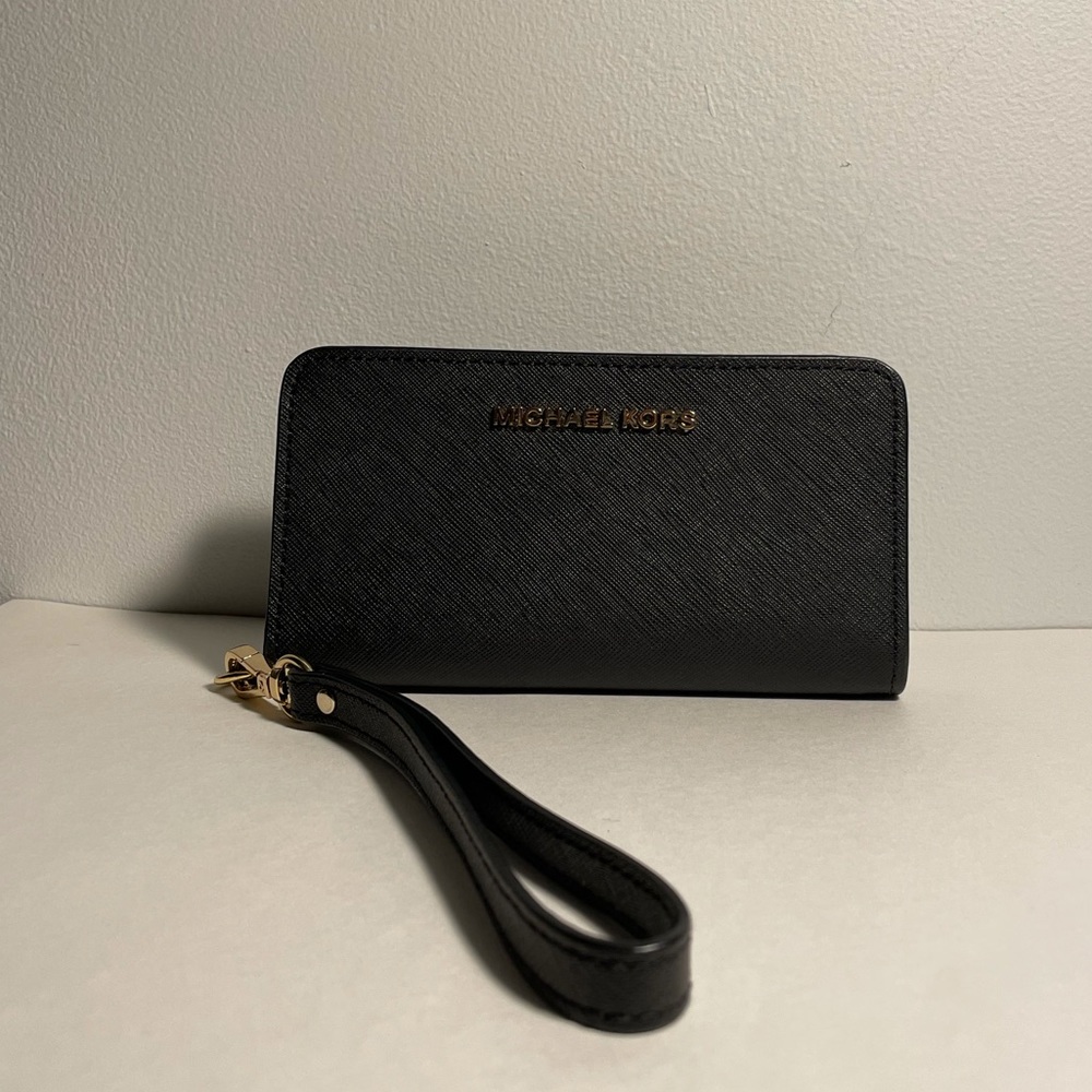 Michael Kors leather smartphone wallet